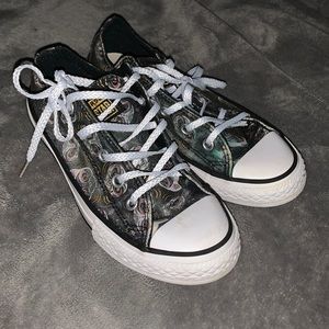 Converse Size 1 youth